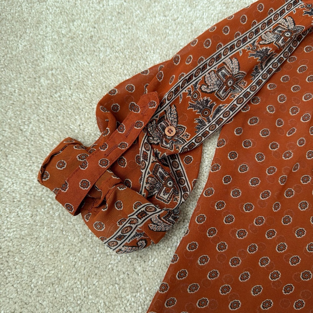 Women's Rust Patterned Blouse - Picture 5 of 7